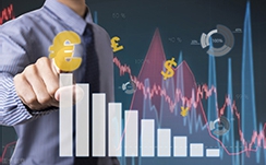 洛江颁发了福建省首个土地延包房地产权证书